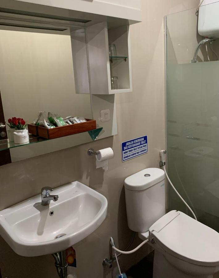 Platinum Setramurni Guest House Bandung 3Br Екстер'єр фото