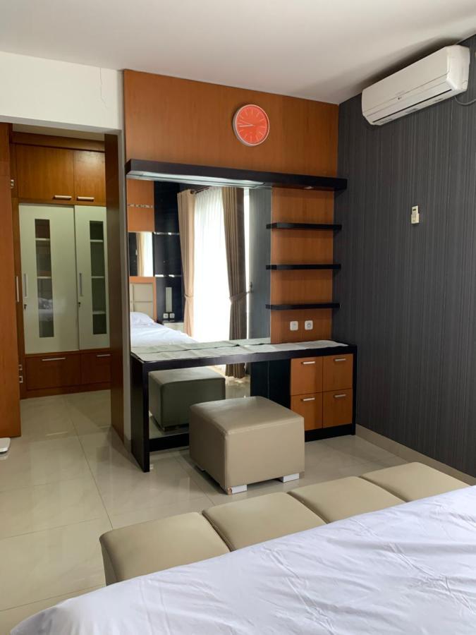 Platinum Setramurni Guest House Bandung 3Br Екстер'єр фото