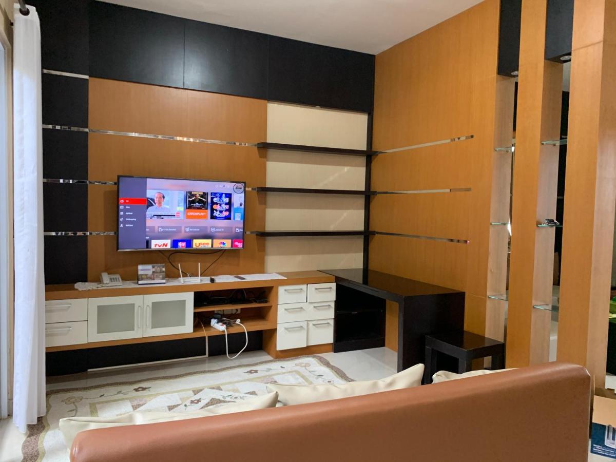 Platinum Setramurni Guest House Bandung 3Br Екстер'єр фото