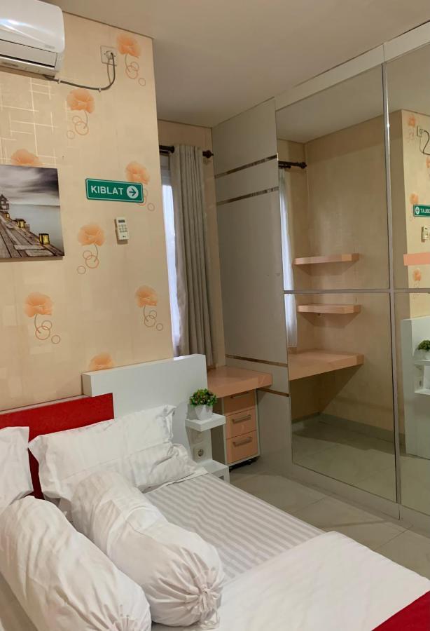 Platinum Setramurni Guest House Bandung 3Br Екстер'єр фото